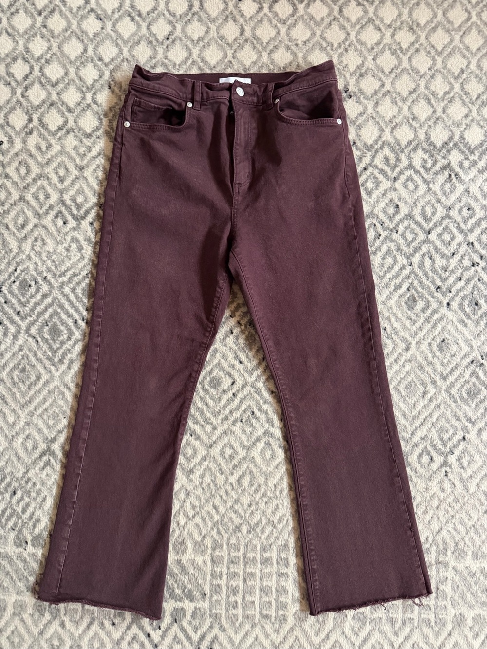 The Loft Women's High-Rise Straight Jeans, size 28 (6) burgundy, EUC